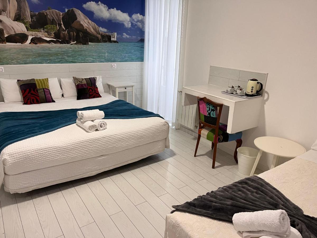 Comfort Triple Room